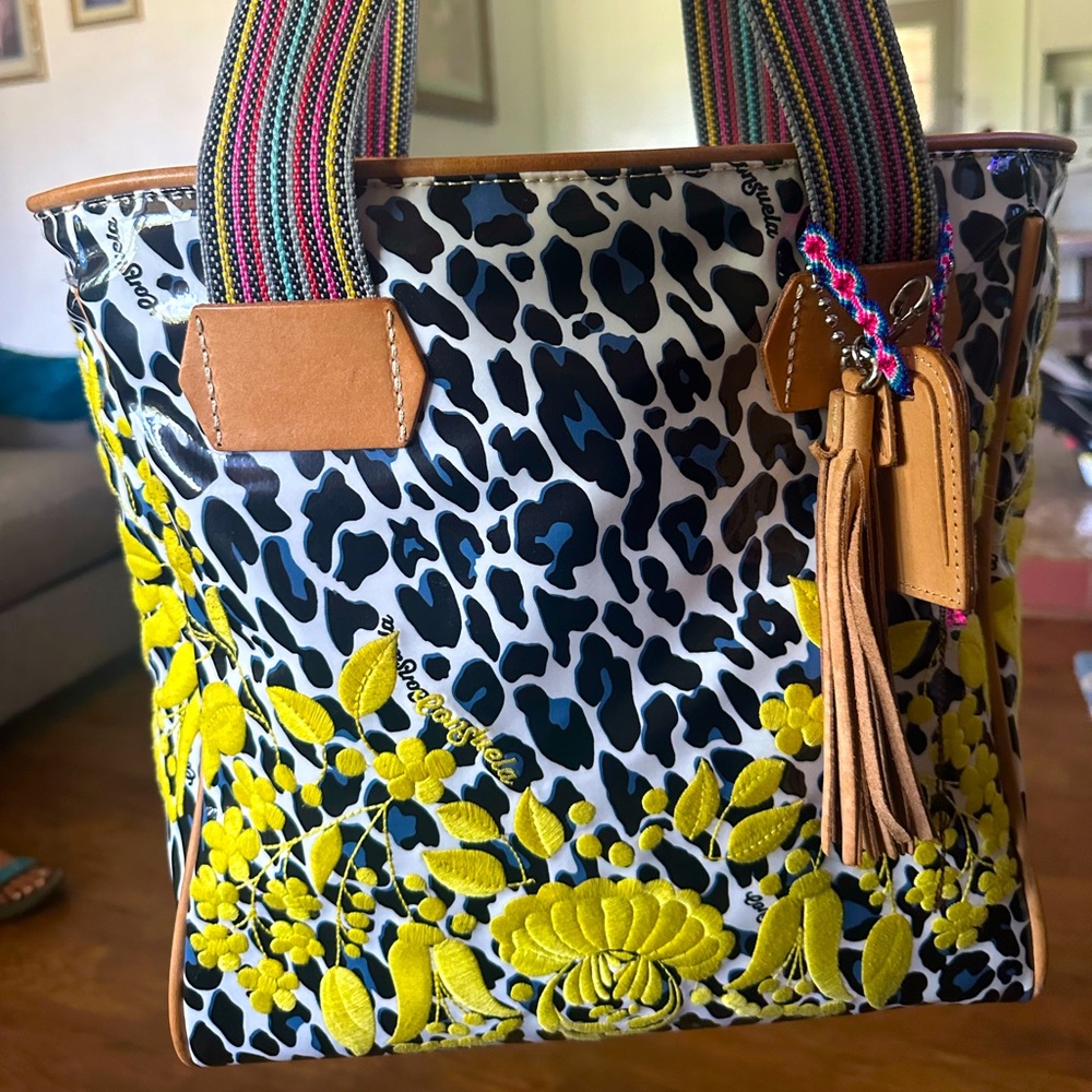 Consuela classic tote